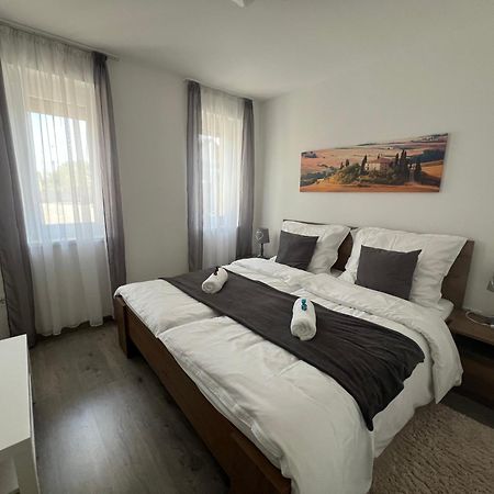 Sophia Apartman Goedoello Godollo Exterior foto